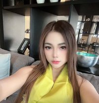 Della Anjelin - escort in Singapore