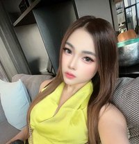 Della Anjelin - escort in Singapore