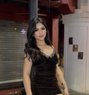 Della - Acompañantes transexual in Singapore Photo 1 of 7