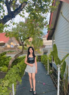 Della - puta in Bali Photo 5 of 26