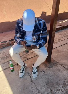 Delux - Male escort in Johannesburg Photo 3 of 3