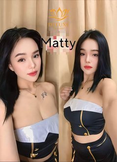 Delvxe Empire - masseuse in Makati City Photo 5 of 19