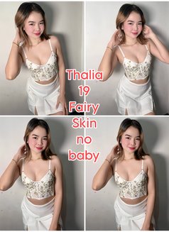 Delvxe Empire - masseuse in Makati City Photo 7 of 19