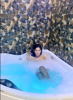 Demi - Male escort in Dammam Photo 4 of 7