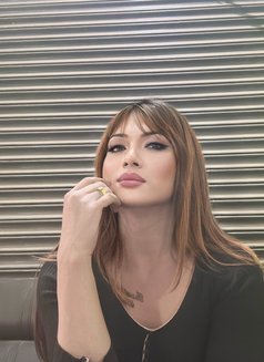 Demi Love - Transsexual escort in Bangalore Photo 8 of 13
