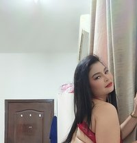 Demi new lady - escort in Muscat Photo 7 of 7