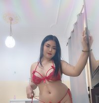 Demi new lady - escort in Muscat Photo 1 of 10