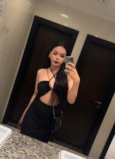 Demi Top and Bottom ladyboy - Transsexual escort in Pattaya Photo 5 of 6