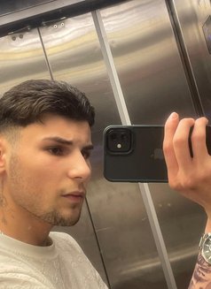 Demir Young Top 21cm Dick check original - Male escort in İstanbul Photo 17 of 20