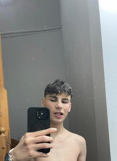 Demir Young Top Monster 21cm Thick Dick - Male escort in İstanbul Photo 1 of 10