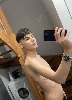 Demir Young Top Monster 21cm Thick Dick - Male escort in İstanbul Photo 4 of 10