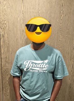 Demon - Male escort in Hyderabad Photo 1 of 1