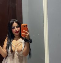 Dena - escort in İstanbul