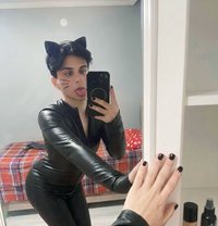 Deni̇z - Male escort in İstanbul