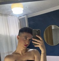 Denis - Acompañantes masculino in İstanbul