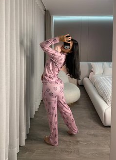 Denise - escort in Zaandam Photo 2 of 9