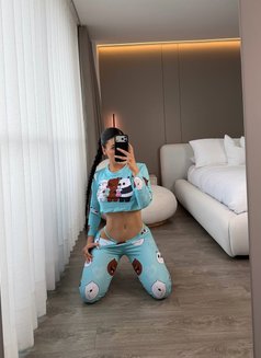 Denise - escort in Zaandam Photo 5 of 9