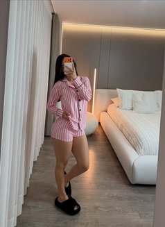 Denise - escort in Zaandam Photo 9 of 9