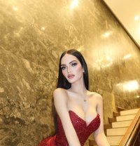 Denise Henderson - Transsexual escort in Manila