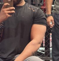 Deniz - Agencia de acompañantes masculinas in Faridabad