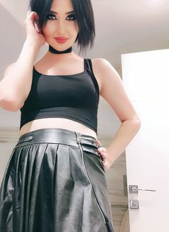 Deniz Sahibe - Transsexual escort in İstanbul Photo 4 of 4