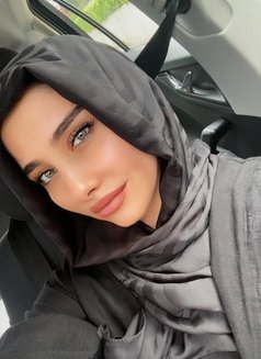 Bahar - escort in İstanbul Photo 2 of 4