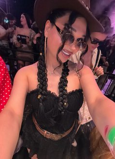 Deniz - Transsexual escort in Baku Photo 30 of 30