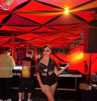 Deniz - Transsexual escort in Baku Photo 30 of 30