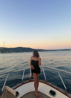 Deniz - Transsexual escort in İstanbul Photo 25 of 26