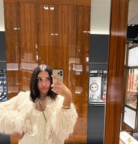 Deniz - Transsexual escort in İstanbul Photo 29 of 30