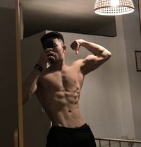 DENİZİSTANBULVIPXXL - Male escort in İstanbul Photo 5 of 6