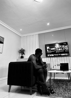Dennisking - Male escort in Lagos, Nigeria Photo 5 of 5
