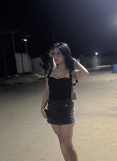 Denny Cia - Transsexual escort in Manila Photo 2 of 6