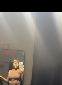 Denny - escort in Okinawa Island Photo 8 of 11