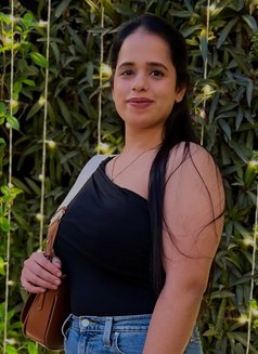 Depti Sharma - escort in Abu Dhabi Photo 3 of 8