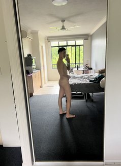 Derek - Acompañantes masculino in Cairns Photo 1 of 3