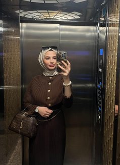 Derin - escort in İstanbul Photo 1 of 4