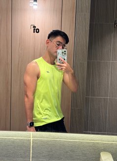 Deryl Here - Male escort in Bali Photo 5 of 6