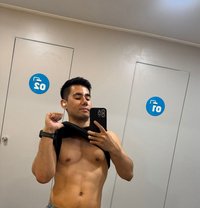 Derylbali - masseur in Bali