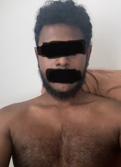 Dilshan Pussy Smasher - Male escort in Colombo Photo 2 of 4