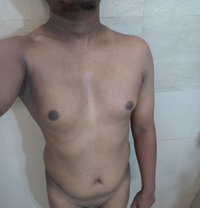 Deshan - Male escort in Colombo