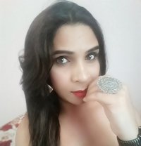 Desi Beauty - Transsexual escort in Pune