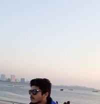 Desi Billa - Male escort in Dubai