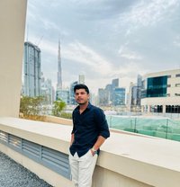 Desi Billa - Male escort in Dubai