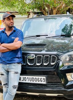 Desi Boy 9 Inch Dick Wala - Male escort in Navi Mumbai Photo 1 of 1