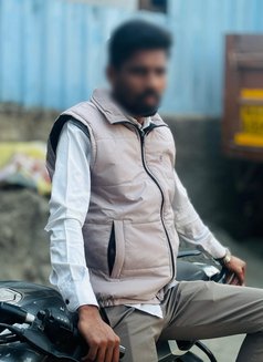 Desi Boy Pune and PMC - masseur in Pune Photo 2 of 3