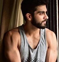 Desi Ghoda - Acompañantes masculino in Noida