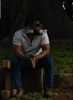 Desi Mard - Male escort in Mumbai Photo 1 of 2