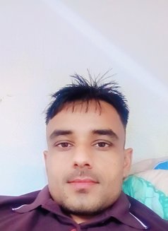 Desibull Indian - Male escort in Dubai Photo 3 of 4