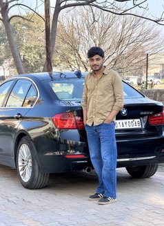 Desibull8 - Male escort in New Delhi Photo 2 of 3